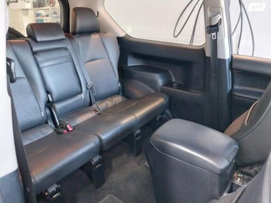 טויוטה לנד קרוזר קצר 4X4 Luxury אוט' דיזל 2.8 (177 כ"ס) דיזל 2019 למכירה בקרית גת