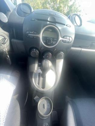 מאזדה H Dynamic אוט' 1.5 (103 כ"ס) בנזין 2009 למכירה בתל אביב יפו