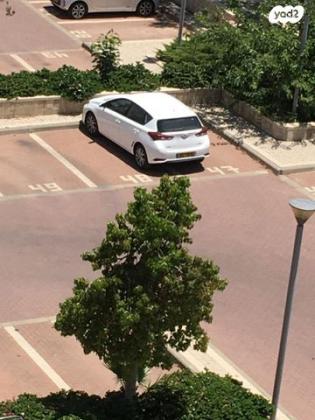 טויוטה אוריס GLI אוט' 1.6 (132 כ"ס) בנזין 2016 למכירה בקרית אונו