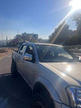 איסוזו 4X4 D-MAX 4X4 LS דאבל קבינה אוט' דיזל 3.0 (131 כ''ס) דיזל 2005 למכירה בביתר עילית