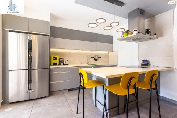 הר הצופים 27 (רחובות ההולנדית)