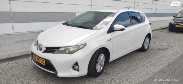 טויוטה אוריס הייבריד T2 הייבריד אוט' 1.8 (99 כ"ס) בנזין 2014 למכירה בירכא