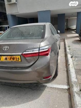 טויוטה קורולה Sun אוט' 1.6 (132 כ"ס) בנזין 2017 למכירה בבת ים