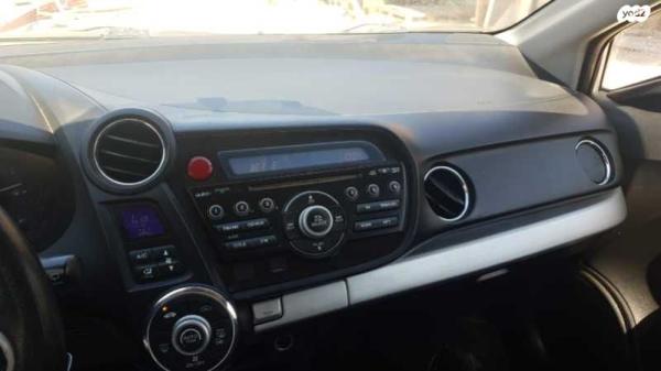 סקודה ייטי / Yeti Ambition אוט' 1.2 (105 כ"ס) בנזין 2015 למכירה בבית יצחק שער חפר