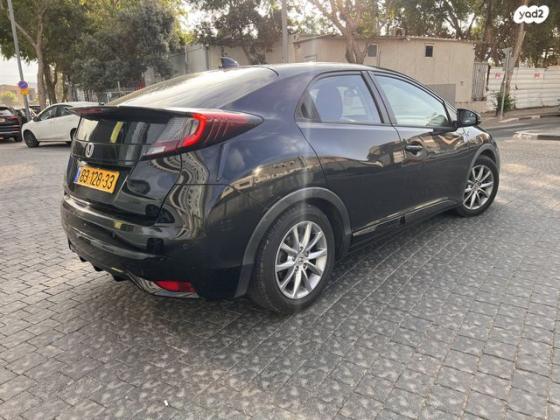 הונדה סיוויק האצ'בק החדשה Comfort אוט' 1.8 (142 כ''ס) בנזין 2015 למכירה בתל אביב יפו