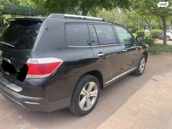 טויוטה היילנדר 4X4 LE אוט' 3.5 (270 כ''ס) בנזין 2011 למכירה בשדה ורבורג