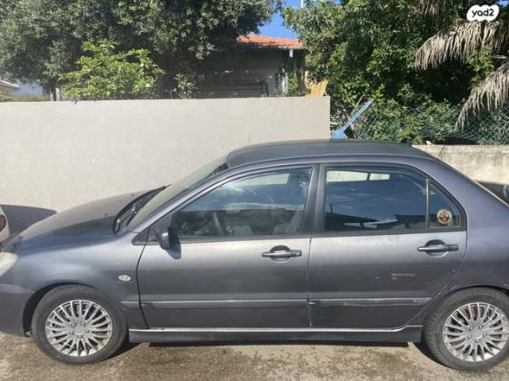 מיצובישי לנסר קלאסיק Executive אוט' 1.6 (98 כ''ס) בנזין 2006 למכירה בנתניה