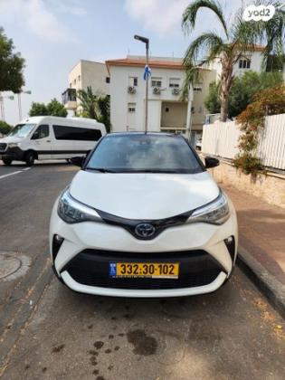 טויוטה C-HR Chic הייבריד אוט' 1.8 (98 כ"ס) בנזין 2021 למכירה בקרית אתא