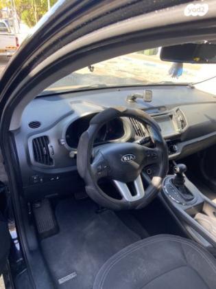 קיה ספורטז' EX אוט' 2.0 (163 כ''ס) בנזין 2012 למכירה בפורת