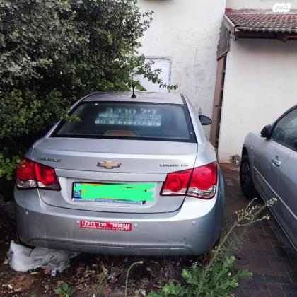 שברולט קרוז LS סדאן אוט' 1.6 (112 כ"ס) בנזין 2010 למכירה בפרדס חנה כרכור
