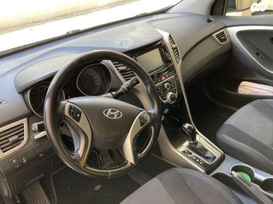 יונדאי i30 Inspire סטיישן אוט' 1.6 (135 כ"ס) בנזין 2015 למכירה ברעננה
