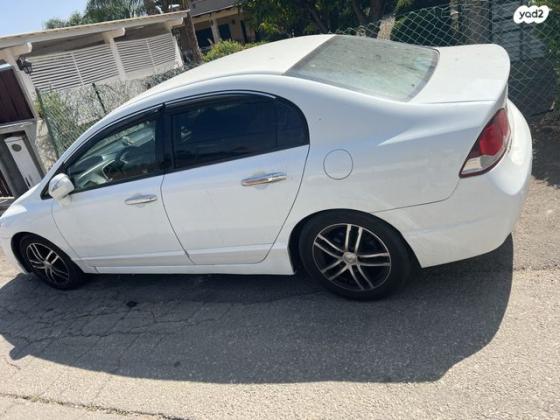הונדה סיוויק סדאן החדשה Comfort אוט' 1.8 (140 כ''ס) בנזין 2010 למכירה ברחובות
