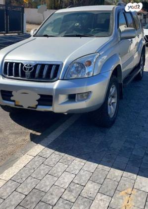 טויוטה לנד קרוזר ארוך 4X4 STD אוט' דיזל 8 מק' 3.0 (166 כ''ס) דיזל 2006 למכירה בגן יבנה