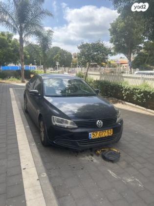 פולקסווגן ג'טה Trendline אוט' 1.2 (105 כ"ס) בנזין 2014 למכירה בנהריה