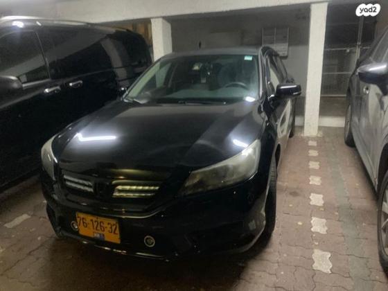 הונדה אקורד EX הייבריד אוט' 2.0 (196 כ''ס) בנזין 2014 למכירה בבת ים