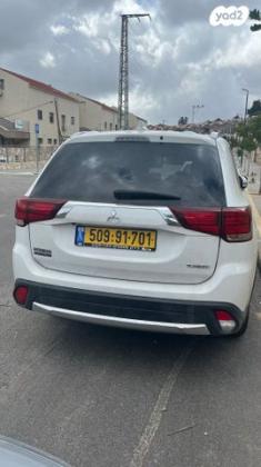 מיצובישי אאוטלנדר Intense אוט' 7 מק' 2.0 (150 כ"ס) בנזין 2018 למכירה בפתח תקווה