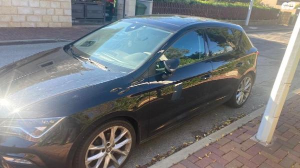 סיאט לאון FR אוט' 5 דל' 1.5 (150 כ''ס) בנזין 2021 למכירה בנהריה