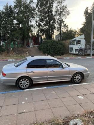 יונדאי סונטה GLS אוט' 2.0 (136 כ''ס) בנזין 2005 למכירה בעמנואל