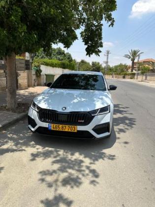 סקודה אוקטביה RS RS אוט' 2.0 (245 כ"ס) בנזין 2023 למכירה בבאר שבע