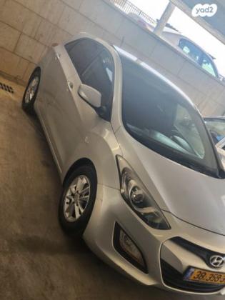 יונדאי i30 Inspire אוט' 1.6 (135 כ"ס) בנזין 2014 למכירה בנצרת