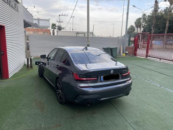 ב.מ.וו סדרה 3 330E M-Shadow הייבריד אוט' 2.0 (184 כ''ס) ק'-2 היברידי חשמל / בנזין 2023 למכירה בפתח תקווה