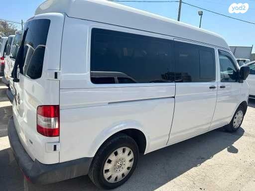 פולקסווגן טרנספורטר מסחרי/נוסעים Kombi ארוך אוט' דיזל 2 מק' 3 דל' 2.0 (140 כ"ס) דיזל 2015 למכירה בנצרת