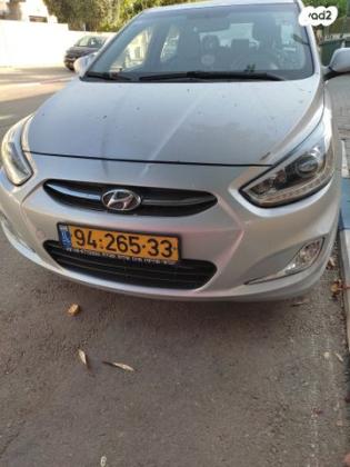 יונדאי i25 Premium אוט' 1.6 (124 כ"ס) בנזין 2015 למכירה בגדרה