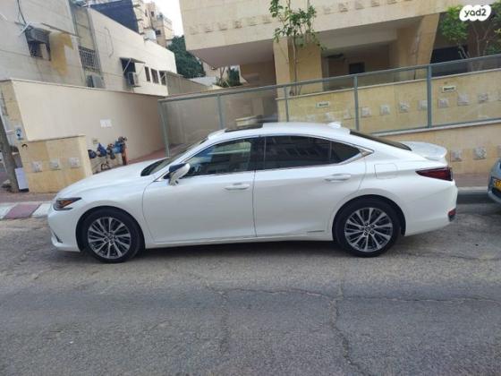 לקסוס ES300H High Premium הייבריד אוט' 2.5 (178 כ''ס) בנזין 2019 למכירה בבני ברק