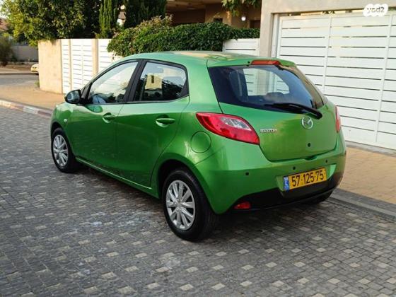 מאזדה H Active אוט' 1.5 (103 כ"ס) בנזין 2012 למכירה בקדימה צורן