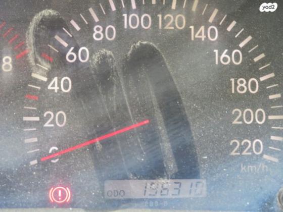 טויוטה קורולה GLI אוט' 1.6 (110 כ''ס) בנזין 2005 למכירה באשדוד