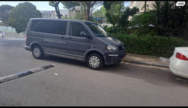 פולקסווגן טרנספורטר מסחרי/נוסעים Delivery Van קצר ידני דיזל 2.0 (84 כ''ס) דיזל 2011 למכירה ברהט