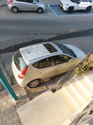 יונדאי i30 Supreme אוט' 1.6 (126 כ''ס) בנזין 2008 למכירה בטירה