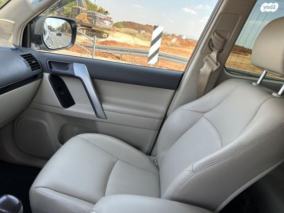 טויוטה לנד קרוזר קצר 4X4 Luxury אוט' דיזל 2.8 (177 כ"ס) דיזל 2018 למכירה ביהוד מונוסון