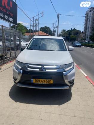 מיצובישי אאוטלנדר Intense אוט' 7 מק' 2.0 (150 כ"ס) בנזין 2018 למכירה בחדרה