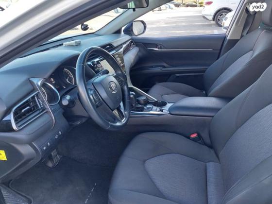 טויוטה קאמרי LE הייבריד אוט' 2.5 (178 כ''ס) בנזין 2020 למכירה בירושלים