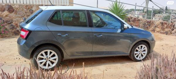 סקודה פאביה Style אוט' 1.2 (110 כ"ס) בנזין 2015 למכירה בערד