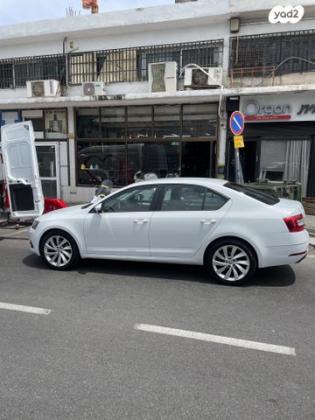 סקודה אוקטביה Ambition אוט' 1.0 (115 כ"ס) בנזין 2019 למכירה בתל אביב יפו