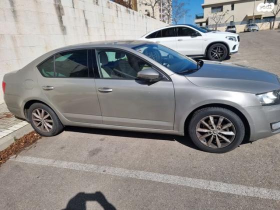 סקודה אוקטביה Style אוט' 1.2 (110 כ"ס) בנזין 2016 למכירה ברחובות
