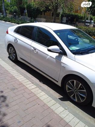יונדאי איוניק Premium הייבריד אוט' 1.6 (141 כ"ס) בנזין 2019 למכירה ברחובות