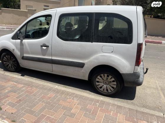 סיטרואן ברלינגו דור 2 (2008-2019) Comfort ידני דיזל 4 דל' 1.6 (75 כ"ס) דיזל 2016 למכירה בתל אביב יפו