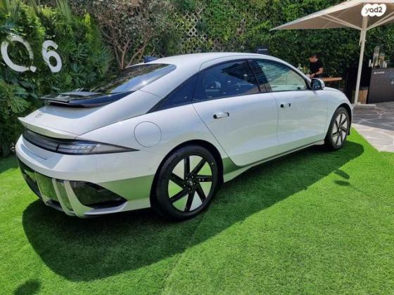 יונדאי איוניק 6 Limited אוטו' 4X2 חשמלי (228 כ"ס) חשמלי 2023 למכירה בחיפה