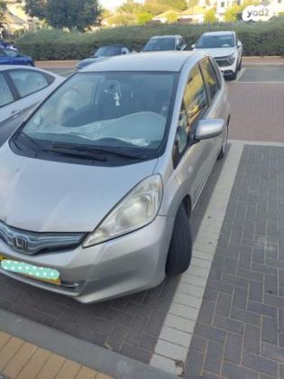 הונדה ג'אז הייבריד הייבריד אוט' 1.3 (102 כ''ס) בנזין 2011 למכירה בנס ציונה