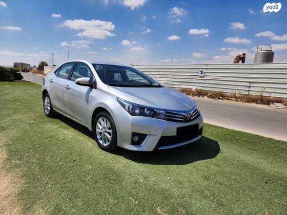 טויוטה קורולה GLI-FL אוט' 1.6 (132 כ''ס) [2013-2016] בנזין 2015 למכירה בבאר שבע