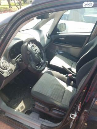סוזוקי SX4 GLA הצ'בק אוט' 1.6 (120 כ"ס) בנזין 2013 למכירה בבית רבן