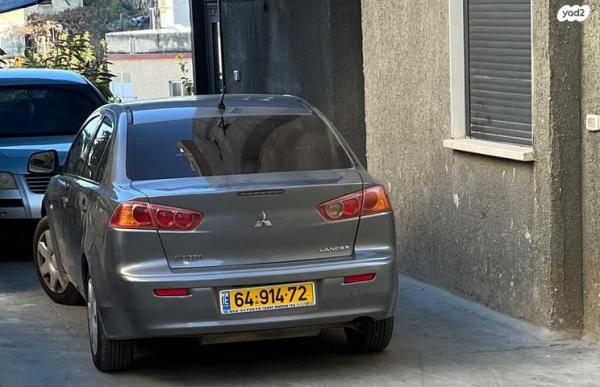 מיצובישי לנסר הדור החדש Invite אוט' 1.5 (109 כ''ס) בנזין 2010 למכירה בריינה