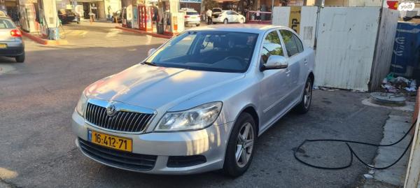 סקודה אוקטביה Ambiente אוט' 1.2 (105 כ''ס) בנזין 2010 למכירה בירושלים