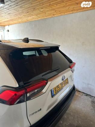 טויוטה RAV4 הייבריד E-motion Sky הייבריד אוט' 2.5 (178 כ''ס) בנזין 2022 למכירה בבסמת טבעון