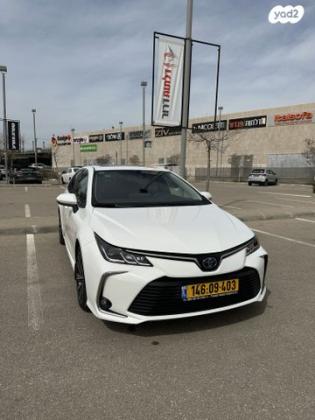 טויוטה קורולה הייבריד Limited סדאן אוט' 1.8 (98 כ''ס) בנזין 2022 למכירה בבאר שבע