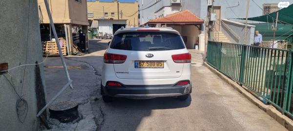 קיה סורנטו Urban אוט' 7 מק' 2.4 (188 כ"ס) בנזין 2017 למכירה בבועיינה נוג'יידאת