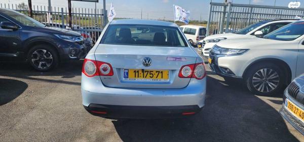 פולקסווגן ג'טה Manager אוט' 1.6 (102 כ''ס) בנזין 2010 למכירה ברכסים